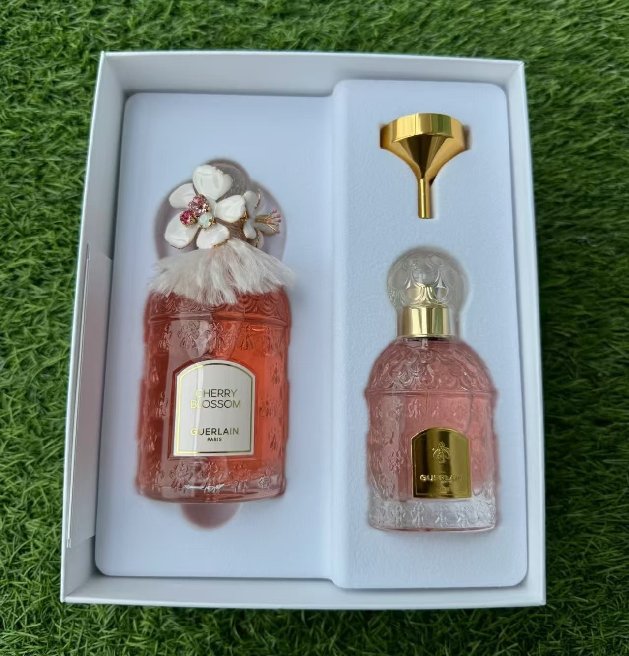 供應商現貨🌸香港專櫃 2024款 Guerlain  嬌蘭限定繁櫻大道！ | 預訂 逢星期一，三返倉執貨 其後約3-5個工作天寄出