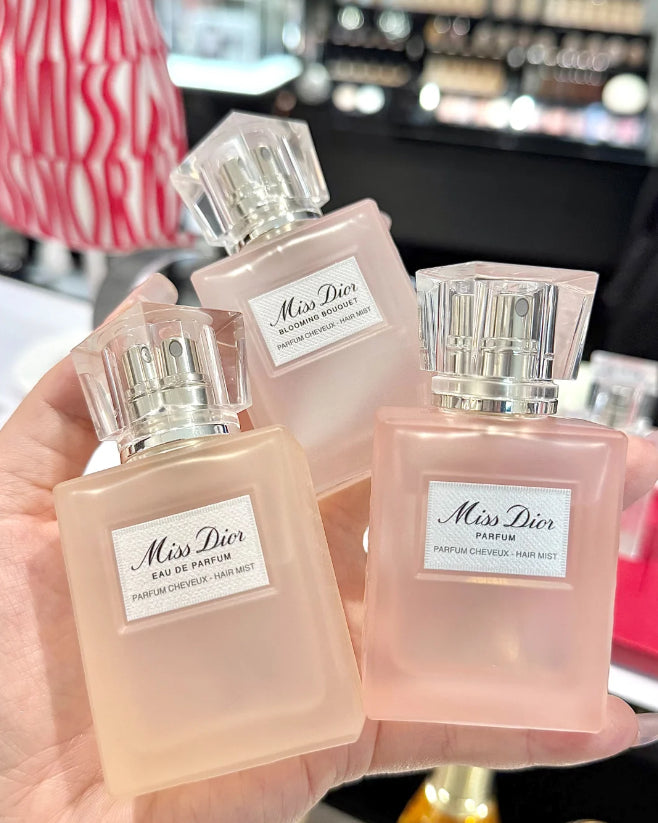 供應商現貨 新品數量有限 售完即止🌸免稅正品 Dior新品❤️迪奧甜心小姐香髮噴霧30ml | 預訂 逢星期一，三返倉執貨 其後約3-5個工作天寄出