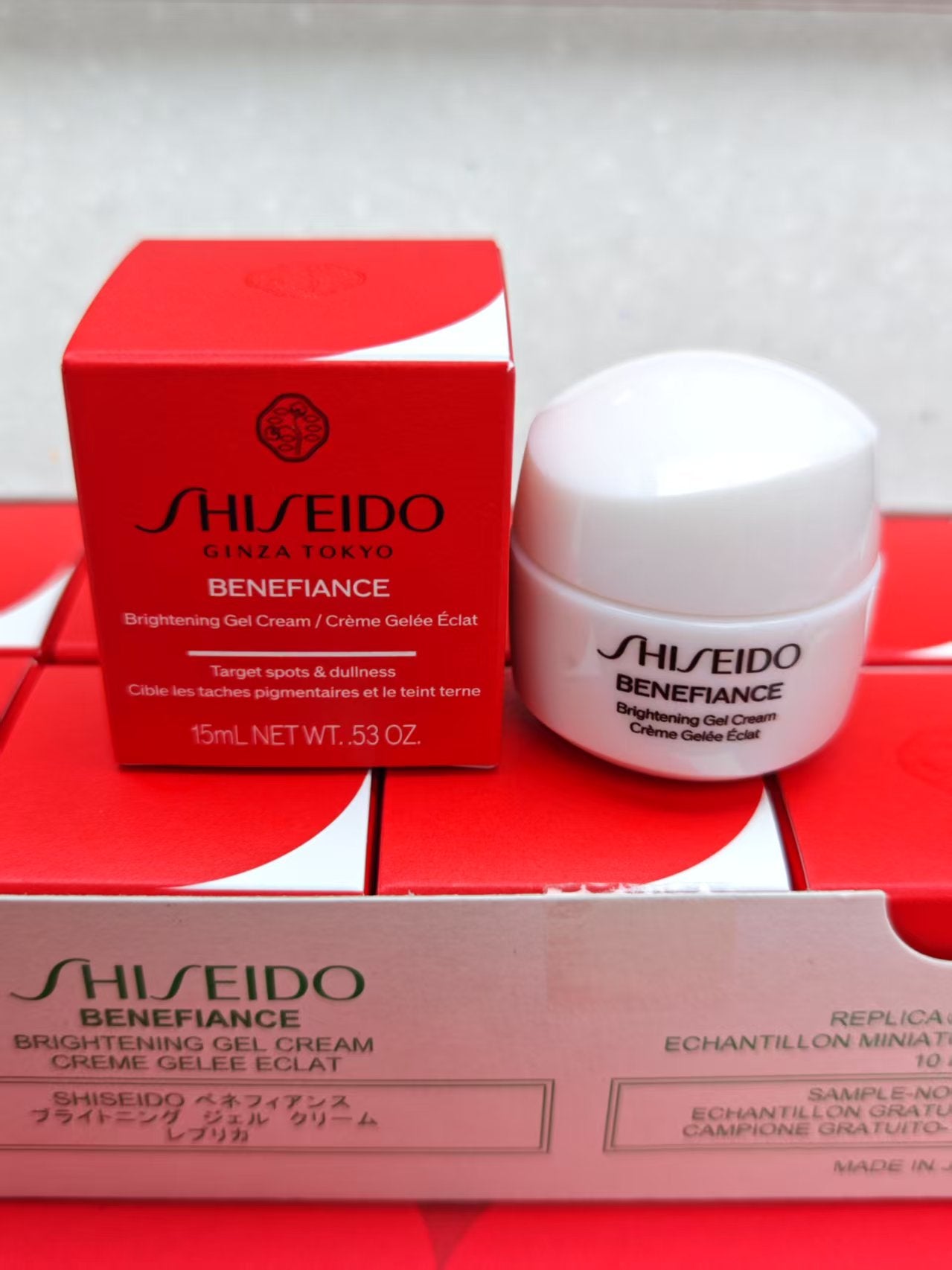 供應商現貨🌸香港專櫃 全新Shiseido資生堂盼麗風姿透淡白‬斑美白面霜/凝霜15ml | 預訂 逢星期一，三返倉執貨 其後約3-5個工作天寄出