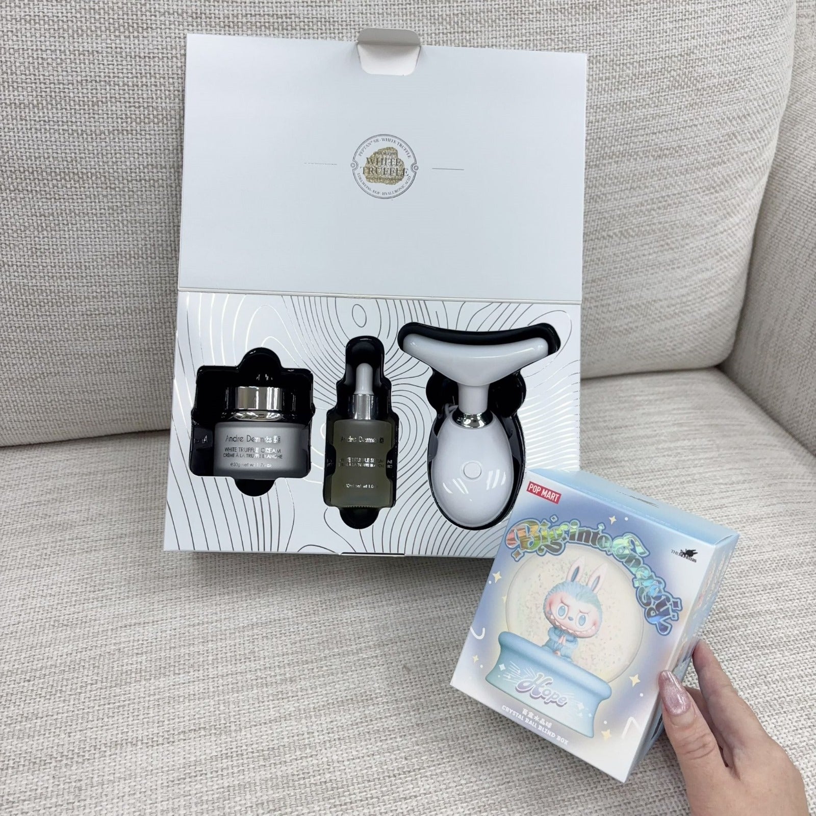 最後3️⃣5️⃣套🌸瑞士品牌Andre Dermés激活膠原套裝三件套 送Labubu 3.0系列水晶球盲盒 | 預訂約1-2星期