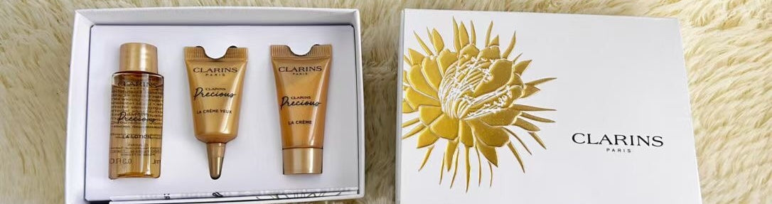 供應商現貨🌸💙香港專櫃 Clarins嬌韻詩月神花三件套中樣套裝| 預訂 逢星期一，三返倉執貨 其後約3-5個工作天寄出