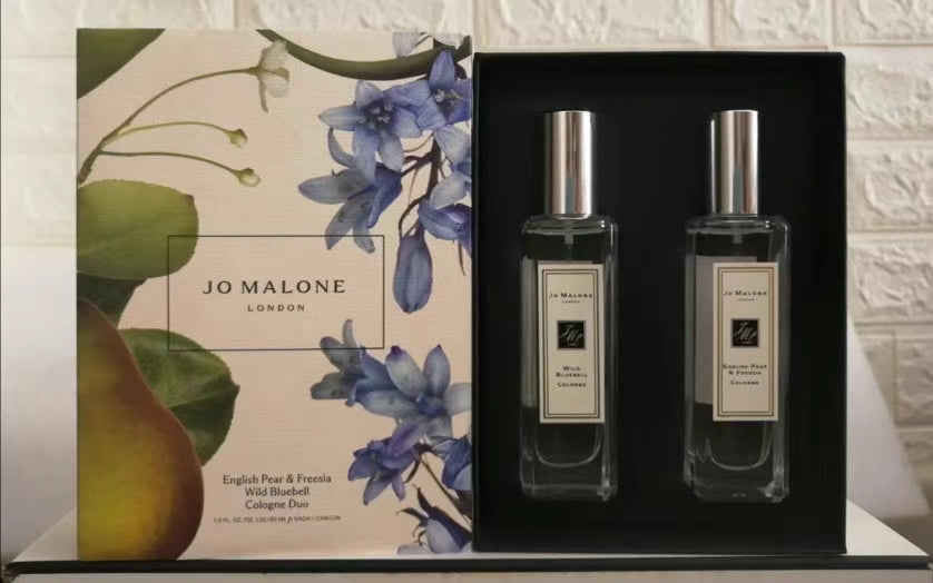 供應商現貨🌸免稅正品 Jo malone祖馬龍藍風鈴+英國梨30ml*2特別版盒套裝 | 預訂 逢星期一，三返倉執貨 其後約3-5個工作天寄出