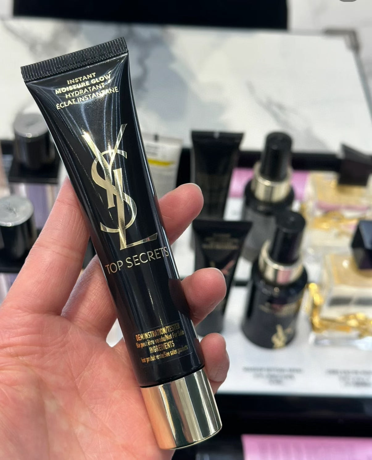 供應商現貨 呢個好少有貨，售完即止🌸香港專櫃 YSL聖羅蘭黑絲緞隔離妝前乳40ml | 預訂 逢星期一，三返倉執貨 其後約3-5個工作天寄出