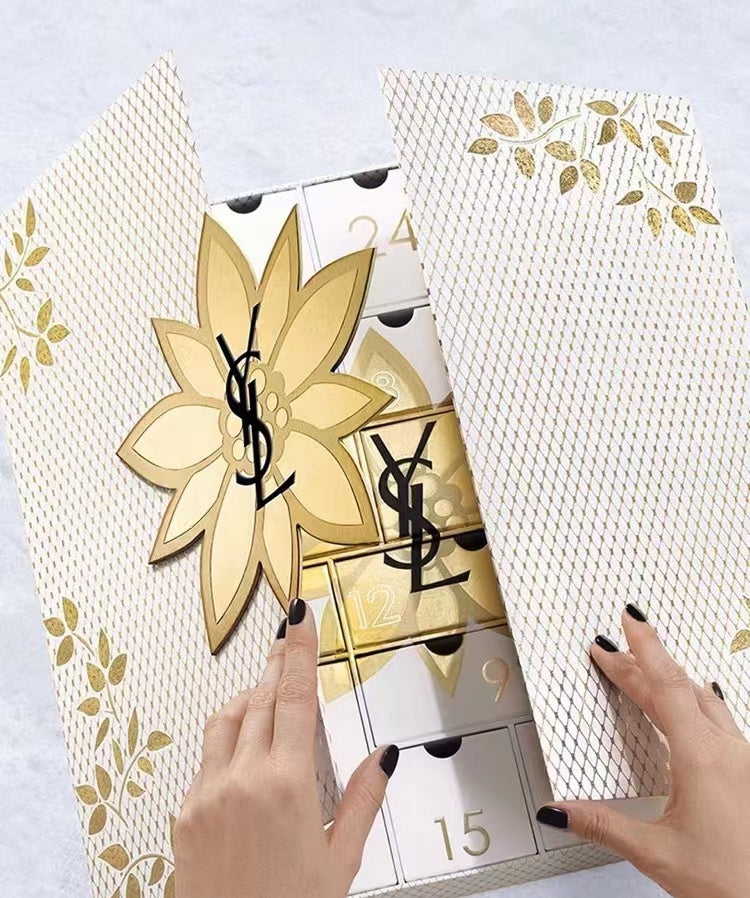 供應商現貨🌸【香港專櫃】YSL聖羅蘭盲盒套裝-情人節送禮首選！ | 預訂 逢星期一，三返倉執貨 其後約3-5個工作天寄出