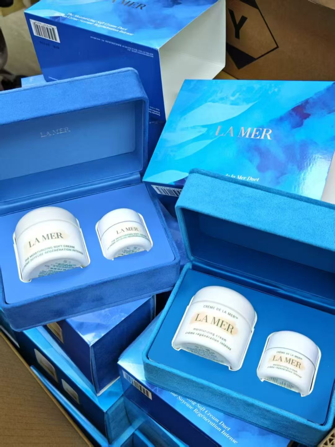 供應商現貨🌸香港專櫃 La mer 海藍之謎限量兩件套套盒 經典面霜60ml➕經典面霜15ml | 預訂 逢星期一，三返倉執貨 其後約3-5個工作天寄出