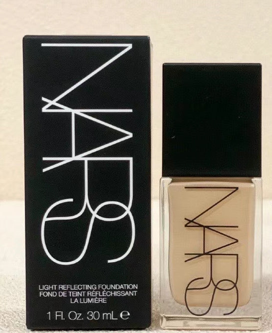 供應商現貨🌸香港專櫃 免稅正品 NARS納斯超方瓶粉底液30ml | 預訂 逢星期一，三返倉執貨 其後約3-5個工作天寄出
