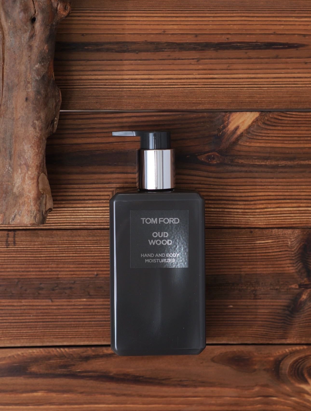 供應商現貨🌸專櫃團購 新版！Tom Ford烏木沉香身體乳 240ml按壓款 | 預訂 逢星期一，三返倉執貨 其後約3-5個工作天寄出