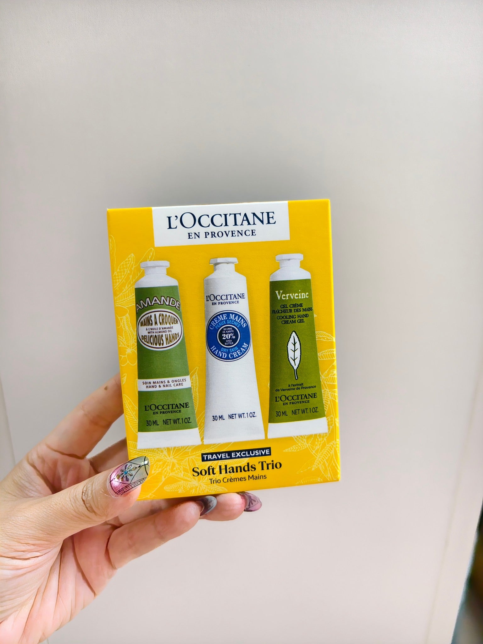 供應商現貨🌸免稅正品 L'Occitane歐舒丹護手霜綠色三件套 30mlx3 | 預訂 逢星期一，三返倉執貨 其後約3-5個工作天寄出