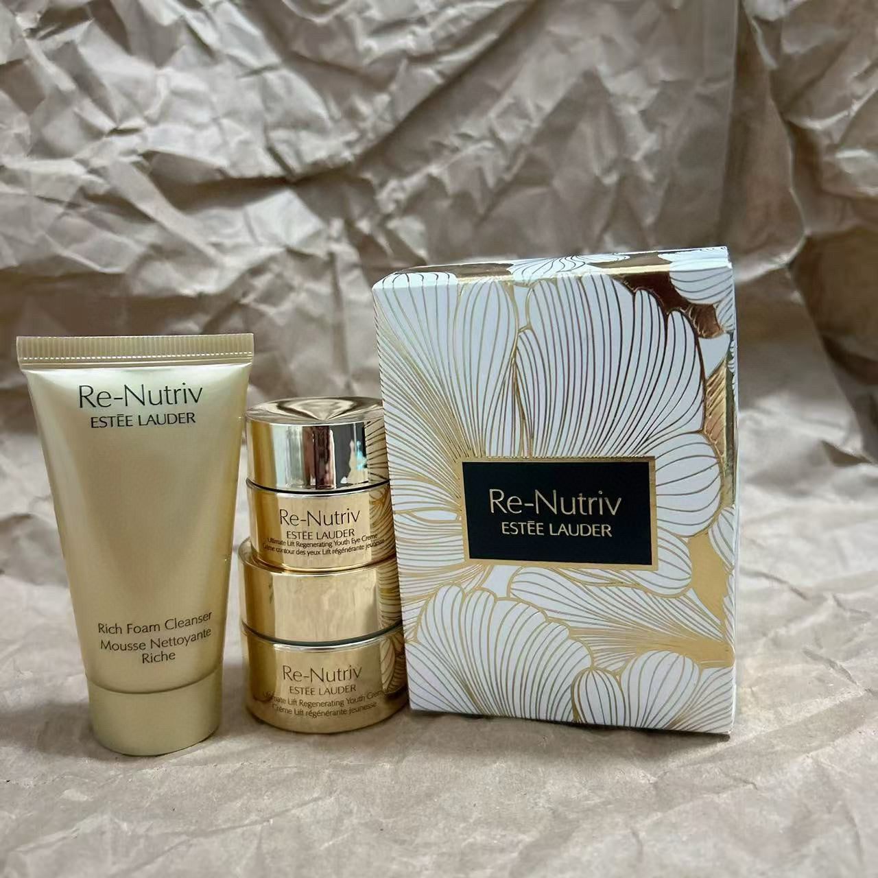 供應商現貨🌸香港專櫃 Estee Lauder白金三件套小樣 | 預訂 逢星期一，三返倉執貨 其後約3-5個工作天寄出