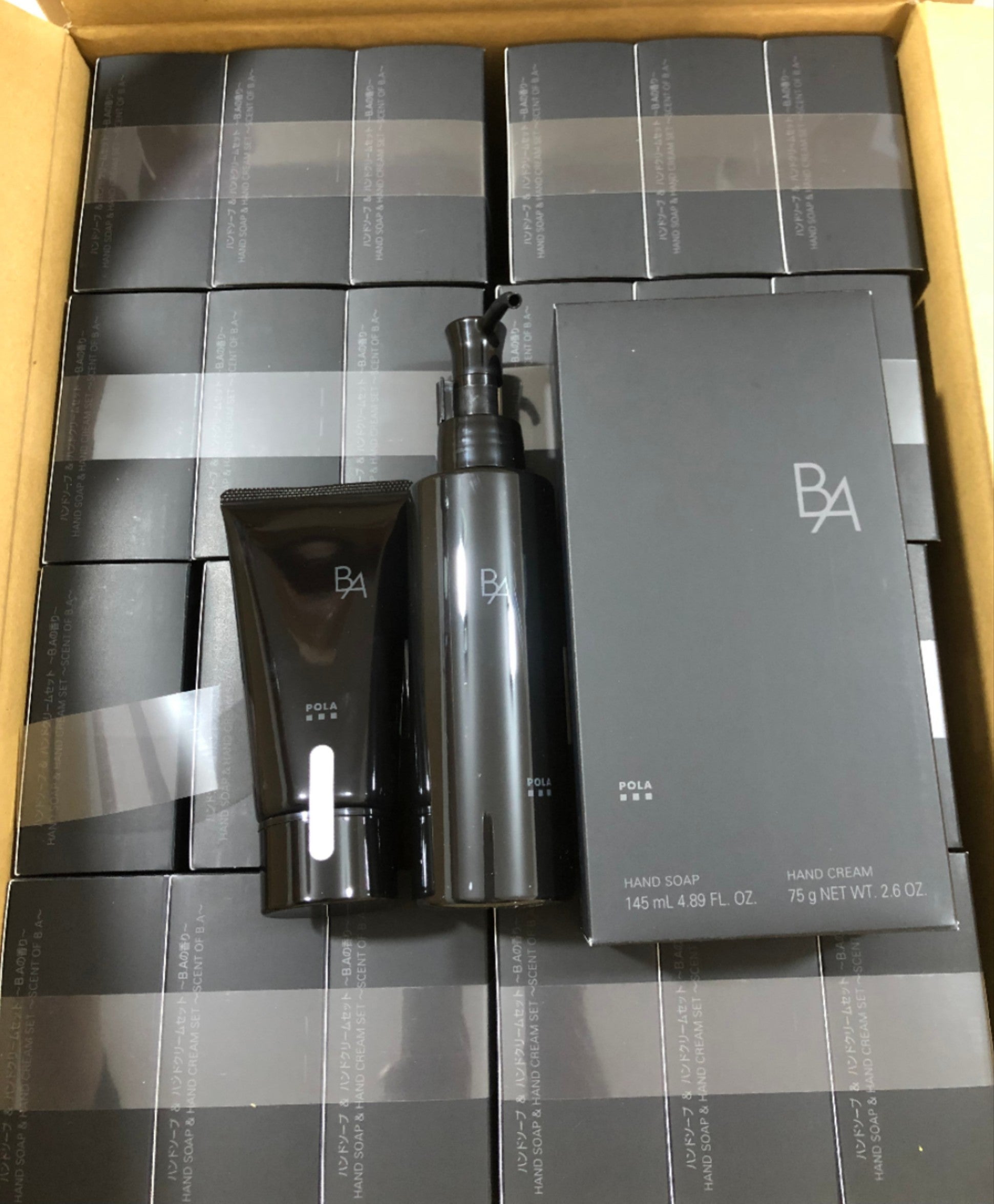 供應商現貨🌸【香港專櫃團購】Pola洗手液145ml+護手霜75g套裝 | 預訂 逢星期一，三返倉執貨 其後約3-5個工作天寄出