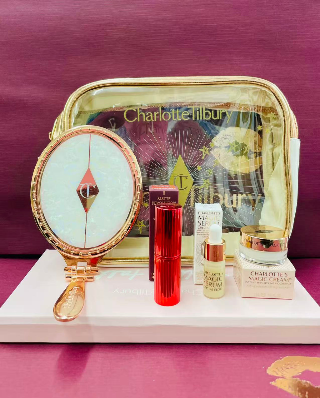 供應商現貨🌸免稅正品 Charlotte Tilbury CT透明化粧包套 | 預訂 逢星期一，三返倉執貨 其後約3-5個工作天寄出