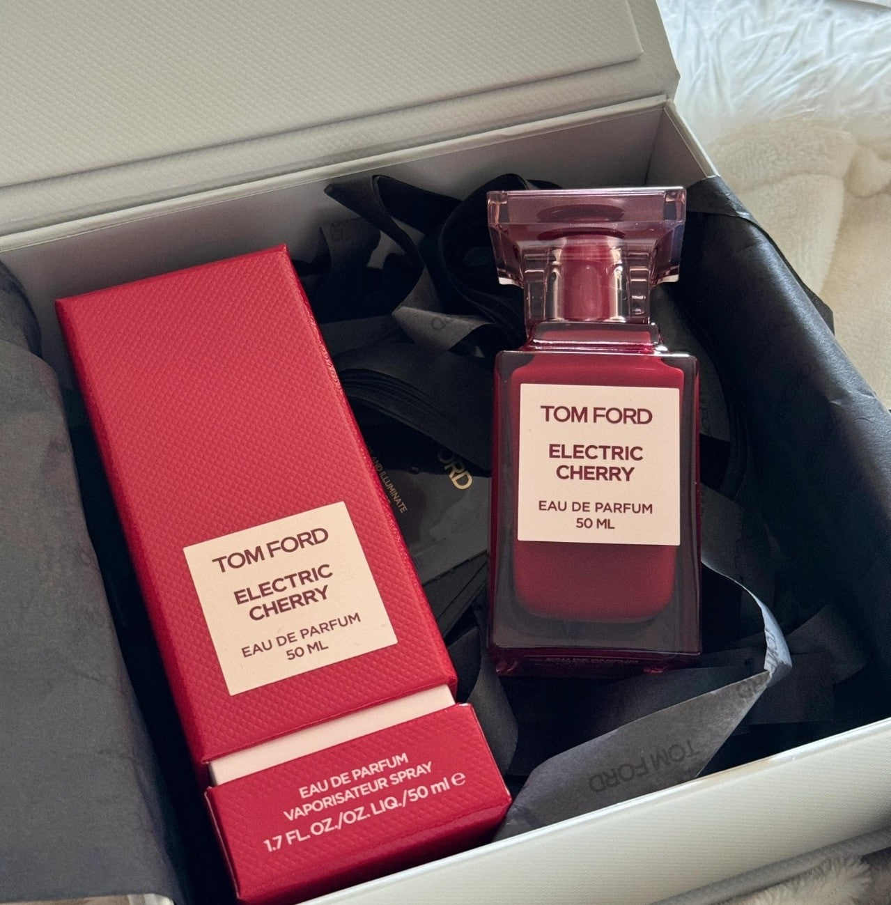 【24小時網站自助下單】🌸免稅正品 TomFord電光櫻桃香水Electric Cherry 🍒30ml/50ml 25年產 | 預訂約1-2星期