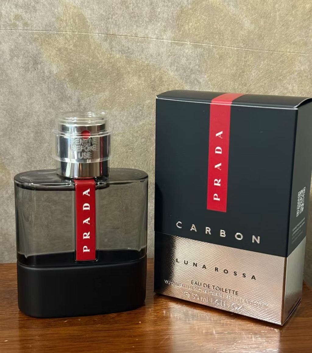 【24小時網站自助下單】🌸免稅正品 Prada普拉達 紅月號Luna Rossa Carbon 炫黑男士淡香EDT 100ml | 預訂約1-2星期