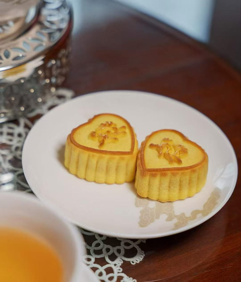 【24小時網站自助下單】🌸嘉麟樓限量心盈❤️迷你奶黃月餅每盒八件（卷） | 預訂約8月尾至9月初 娉婷貿易公司 Exquisite Beauty Trading Company