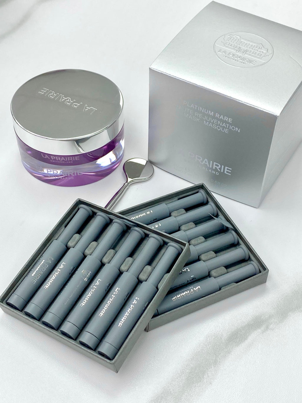 【24小時網站自助下單】供應商現貨🌸香港專櫃 LA PRAIRIE PLATINUM RARE HAUTE REJUVENATION MASK 萊珀妮鉑金面膜/鉑金尊寵面膜20ml + 12 x 0.7ml | 預訂 逢星期一，三返倉執貨 其後約3-5個工作天寄出 娉婷貿易公司 Exquisite Beauty Trading Company