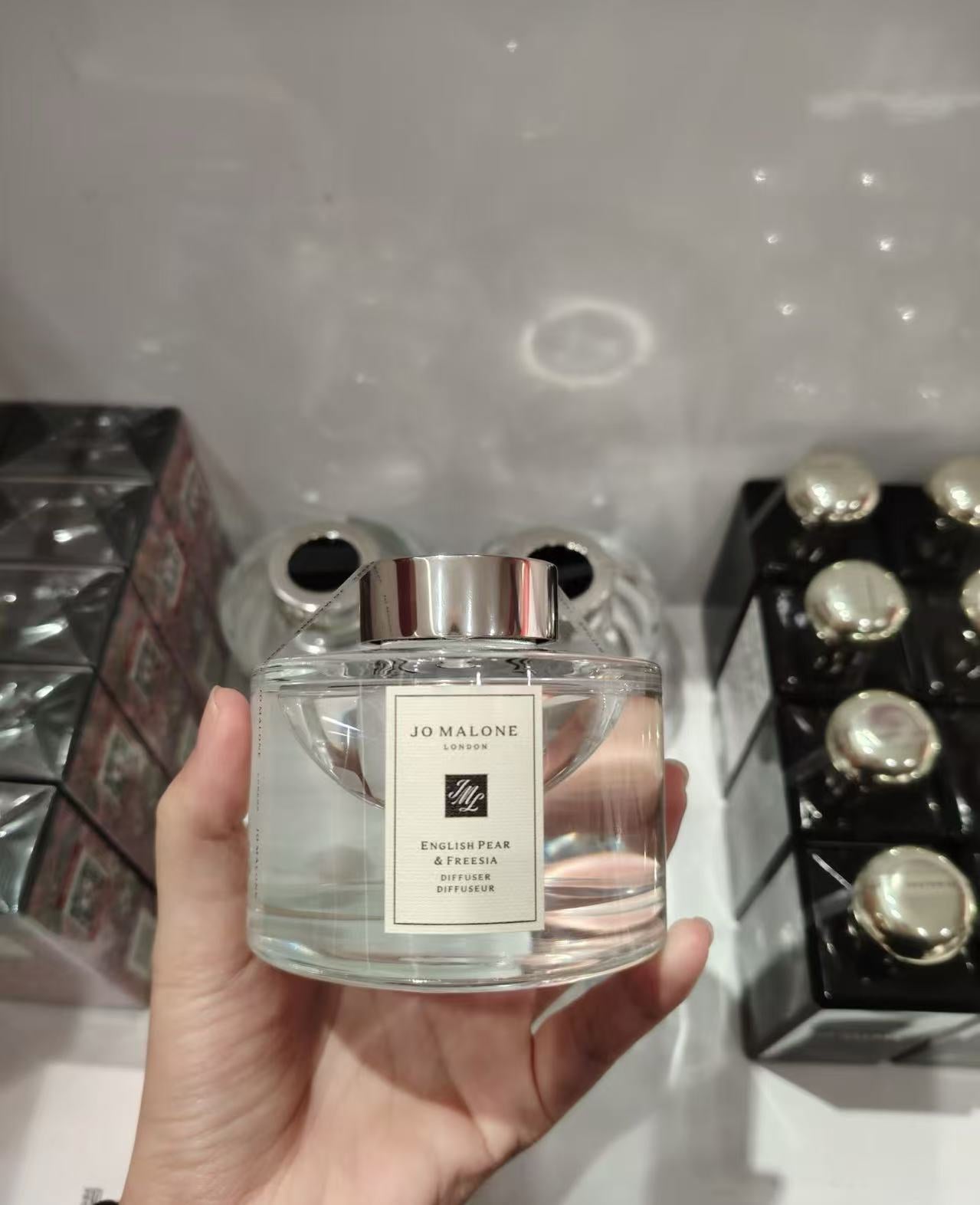 【24小時網站自助下單】供應商現貨🌸免税正品 JO MALONE 祖瑪瓏（Englih pear&amp;freesia)香薰165ml (含禮品袋和紙盒） | 預訂 逢星期一，三返倉執貨 其後約3-5個工作天寄出 娉婷貿易公司 Exquisite Beauty Trading Company